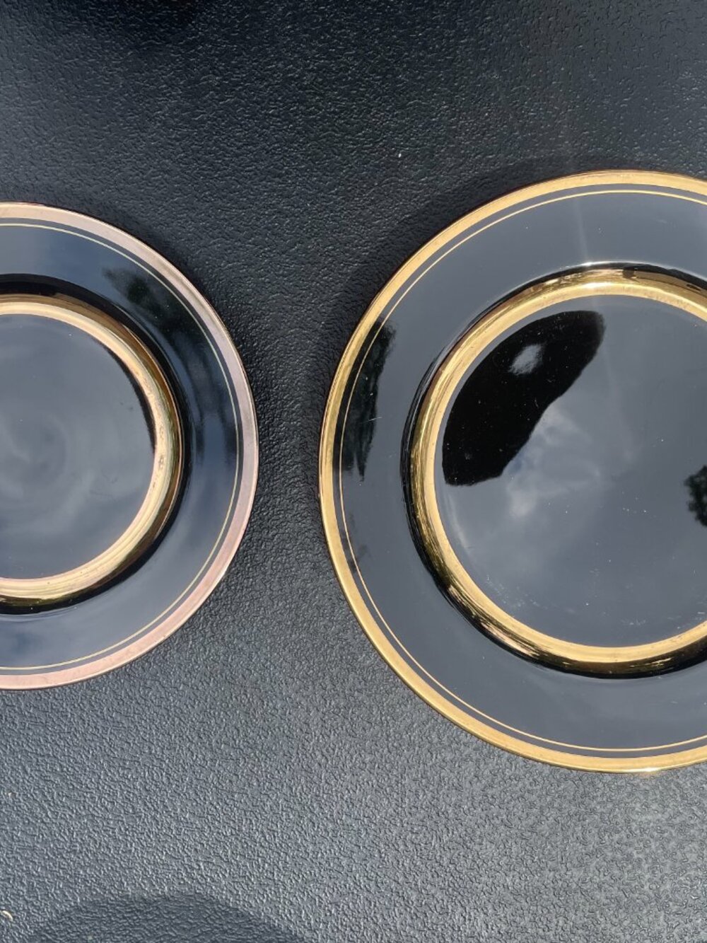 Set of 5 Black & Gold Plates